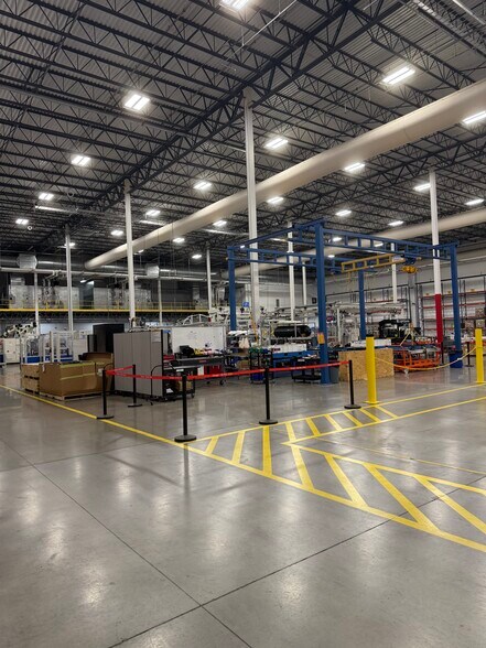 More Photos Of 2700 S Saginaw Rd, Midland Manufacturing For Sale