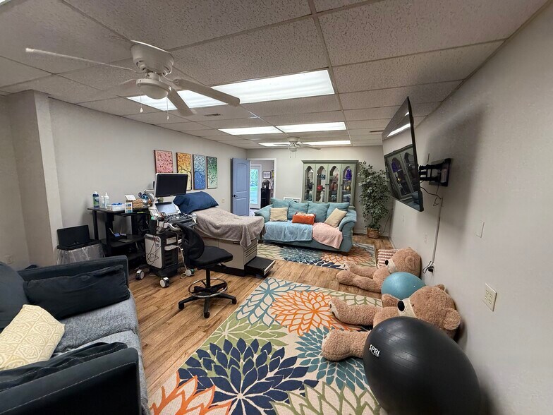 More Photos Of 3-11 Ginger Creek Village Dr, Glen Carbon Medical For Lease