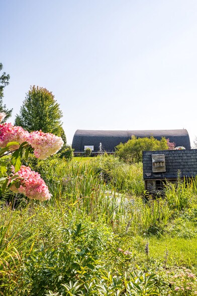 More Photos Of 60445 E Summit Rd W, Ashland Lodge Meeting Hall For Sale