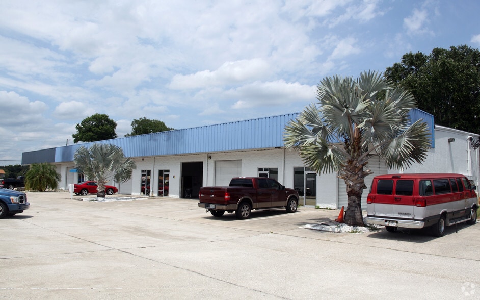 More Photos Of 8207-8265 Causeway Blvd, Tampa Manufacturing For Lease