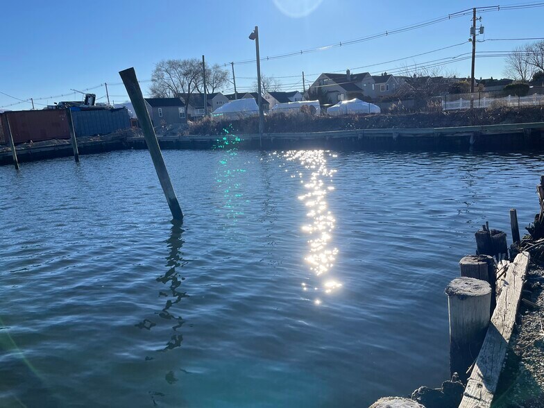 More Photos Of 55 Hudson Ave, Freeport Land For Sale