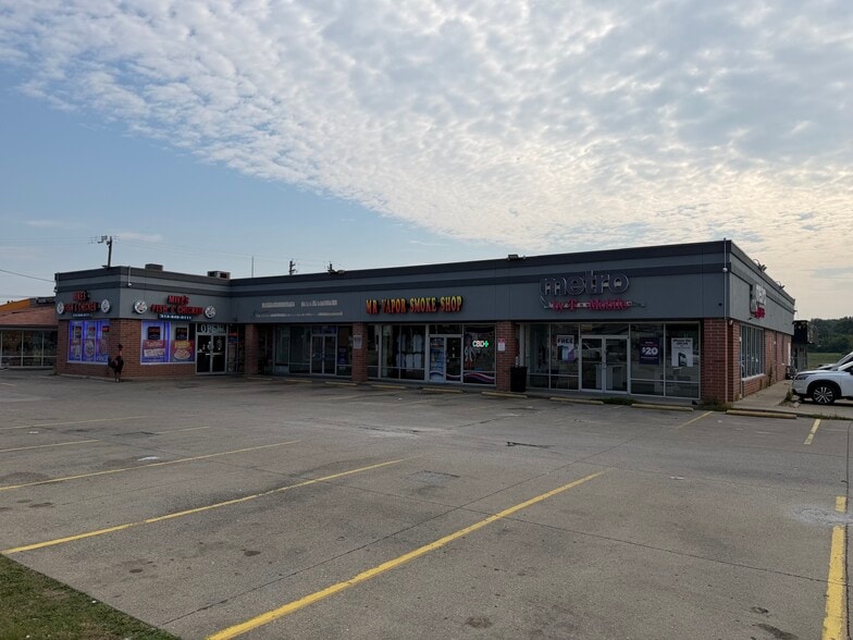 More Photos Of 10970-10980 Hamilton Ave, Cincinnati Storefront Retail Office For Lease