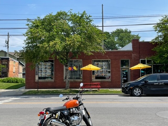 More Photos Of 642 Virginia Ave, Indianapolis Storefront For Lease