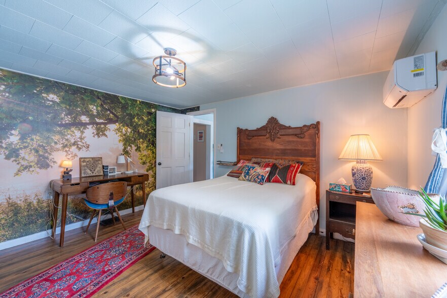 More Photos Of 1101 S Rogers St, Bloomington Multifamily For Sale