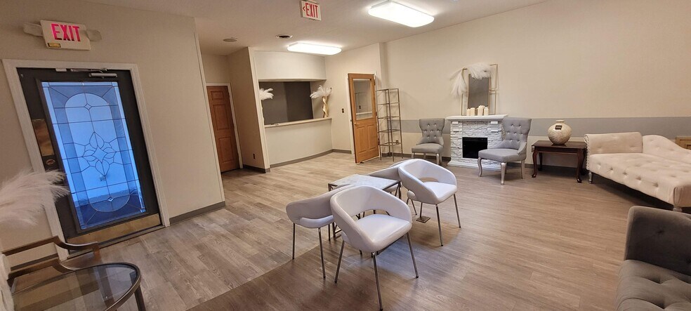 More Photos Of 101 Commerce Park Dr, Westerville Medical For Lease