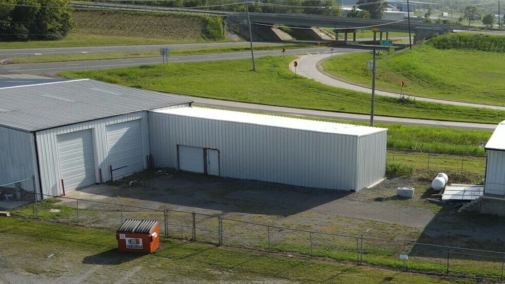 More Photos Of 120 W Peak Blvd, Muskogee Freestanding For Sale