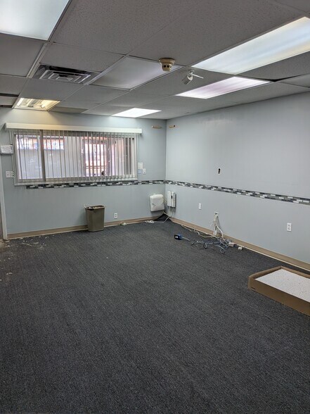More Photos Of 7620-24 Ogontz ave, Philadelphia Office For Sale