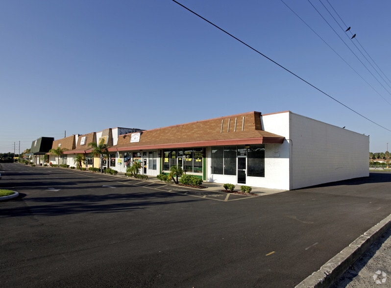 More Photos Of 2800-2830 S Bay St, Eustis Unknown For Lease