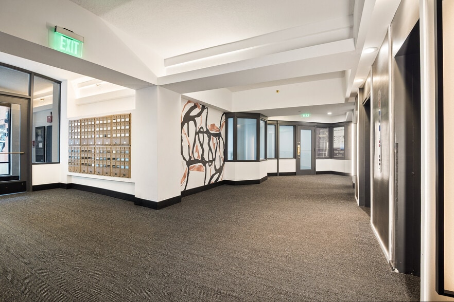 More Photos Of 6 W 5th St W, Saint Paul Office For Sale