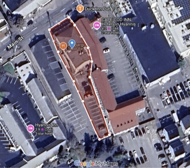 Primary Photo Of 453 Main St, Hyannis Freestanding For Sale