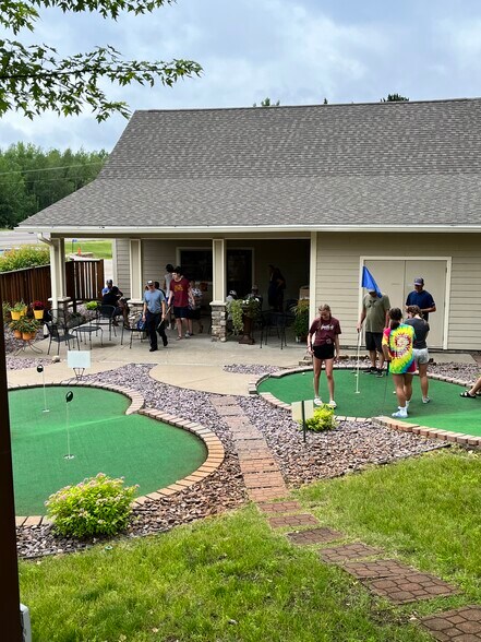 More Photos Of 24228 210 State Hwy, Deerwood General Retail For Sale