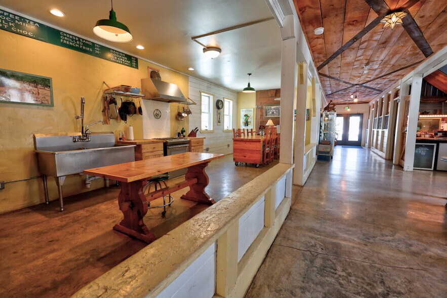 More Photos Of 400 Game Farm Rd, Catskill Hospitality For Sale