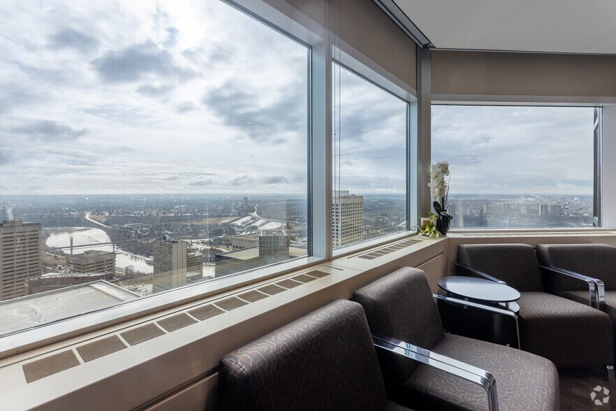 More Photos Of 10180 101 St NW, Edmonton Coworking Space