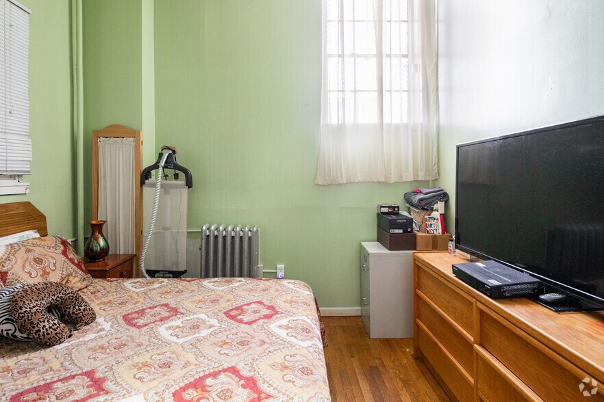 More Photos Of 224 Shepherd Ave, Brooklyn Religious Facility For Sale