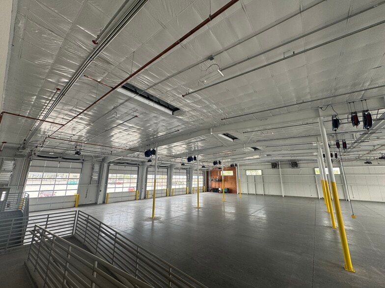 More Photos Of 6255 E Tropical Pkwy, Las Vegas Truck Terminal For Lease