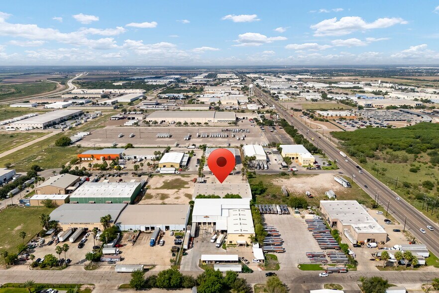 More Photos Of 6501 S 28th St, McAllen Warehouse For Sale
