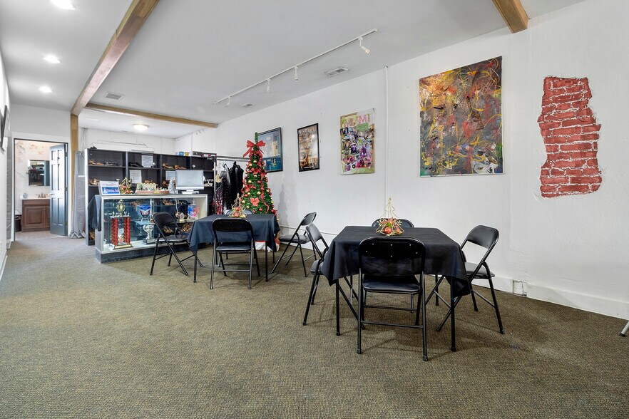 More Photos Of 14 W Main St, Carmel Storefront Retail Office For Sale