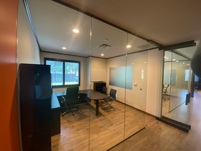 More Photos Of 1050 W Campbell Rd, Richardson Medical For Sale