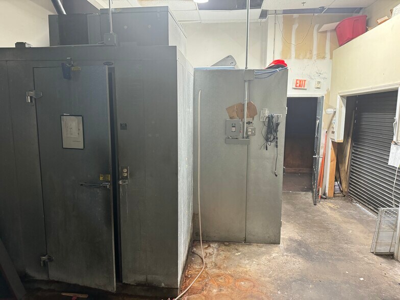 More Photos Of 310-400 Rhode Island Ave, Fall River Unknown For Sale