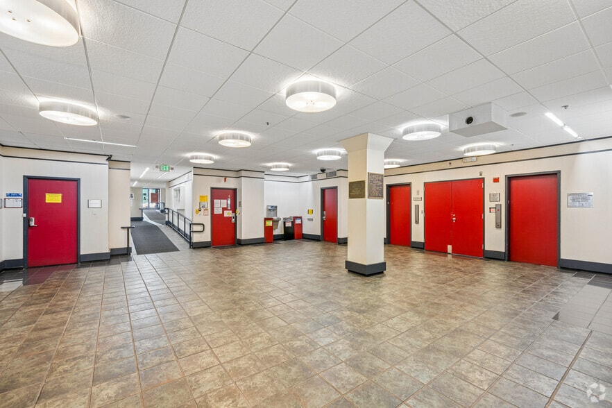 More Photos Of 302-312 8th St, Oakland Office For Lease
