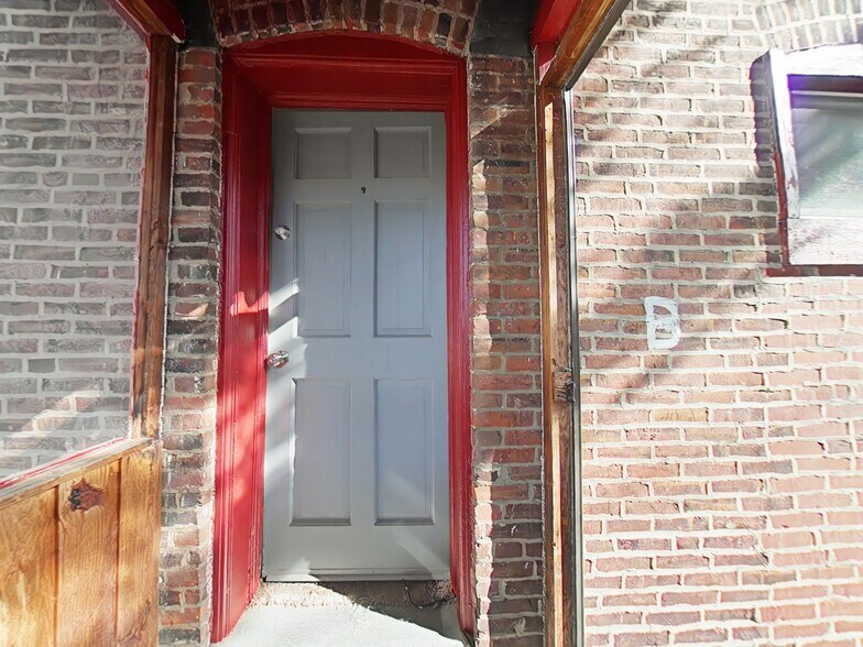 More Photos Of 202 Macdade Blvd, Collingdale Apartments For Sale