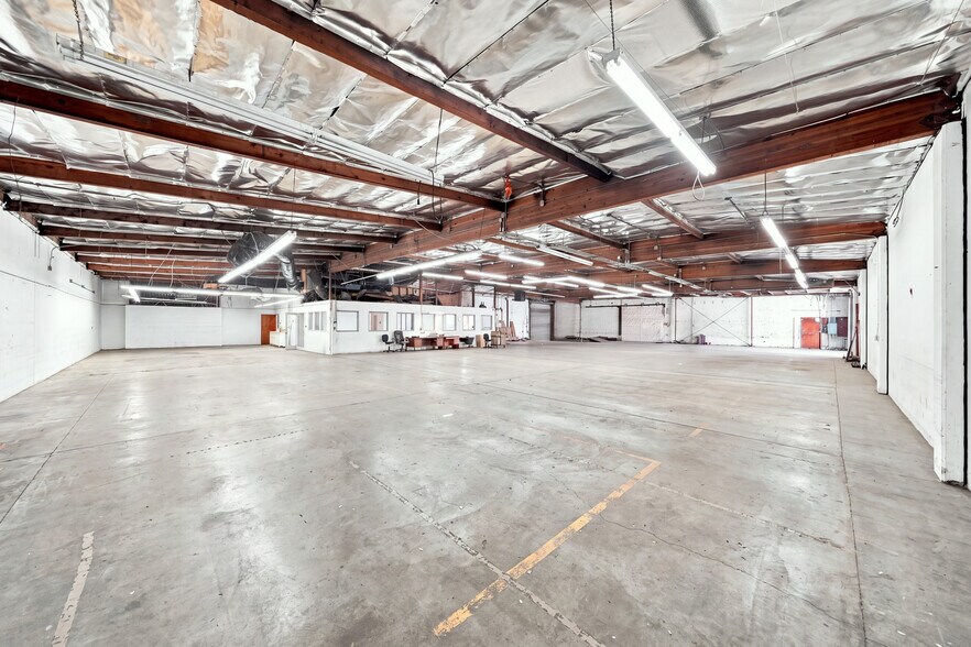 More Photos Of 777 Stanford Ave, Los Angeles Warehouse For Lease