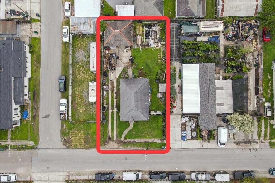 More Photos Of 406 Iris Ave, New Orleans Land For Lease