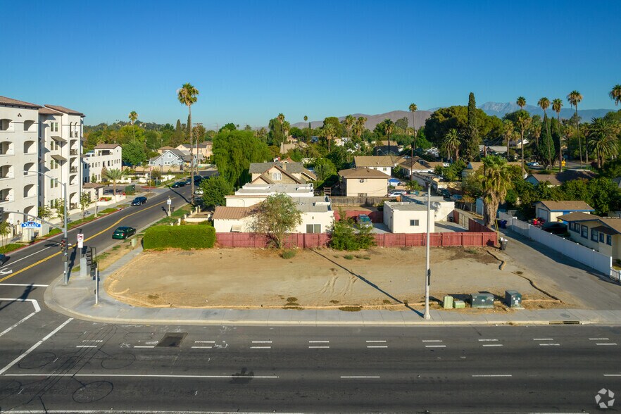 More Photos Of 3071 Market St, Riverside Land For Sale
