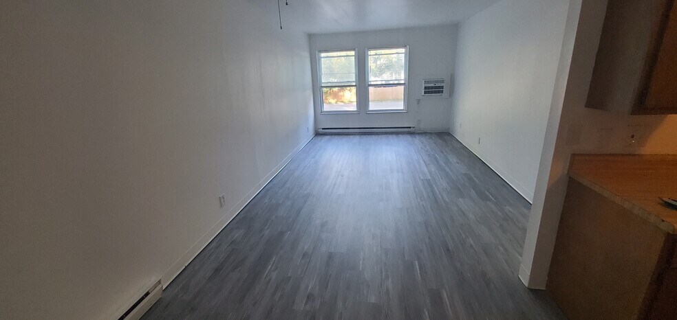 More Photos Of 2305 S Rotherwood Ave, Evansville Apartments For Sale