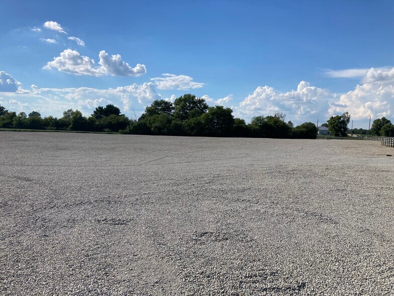 More Photos Of 7754 S State Route 73, Wilmington Flex For Lease