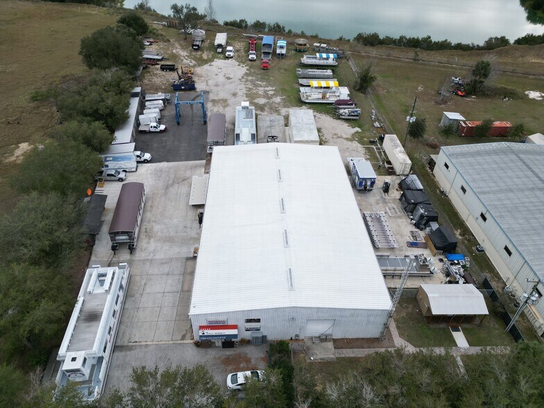More Photos Of 28240 Lake Industrial Blvd, Tavares Warehouse For Sale