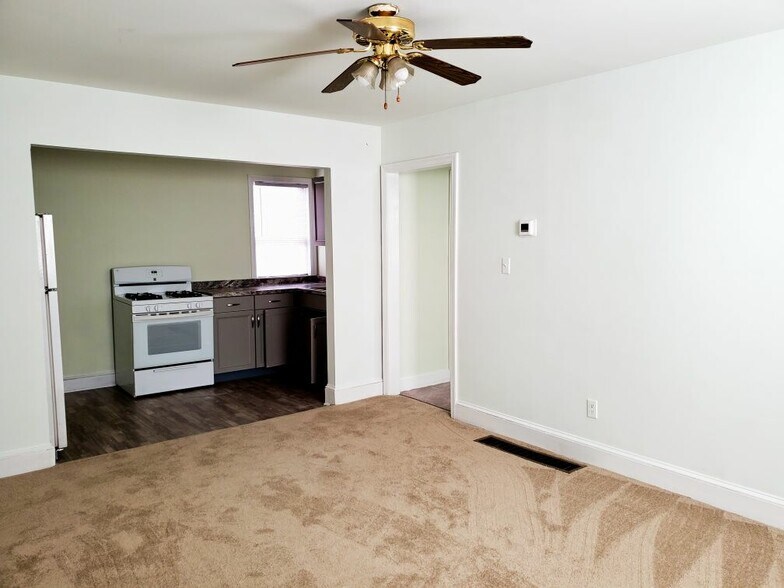 More Photos Of 5 Winston Ave, Wilmington Apartments For Sale