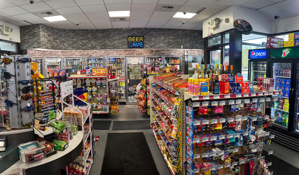 More Photos Of 3602 Tieton Dr, Yakima Convenience Store For Sale