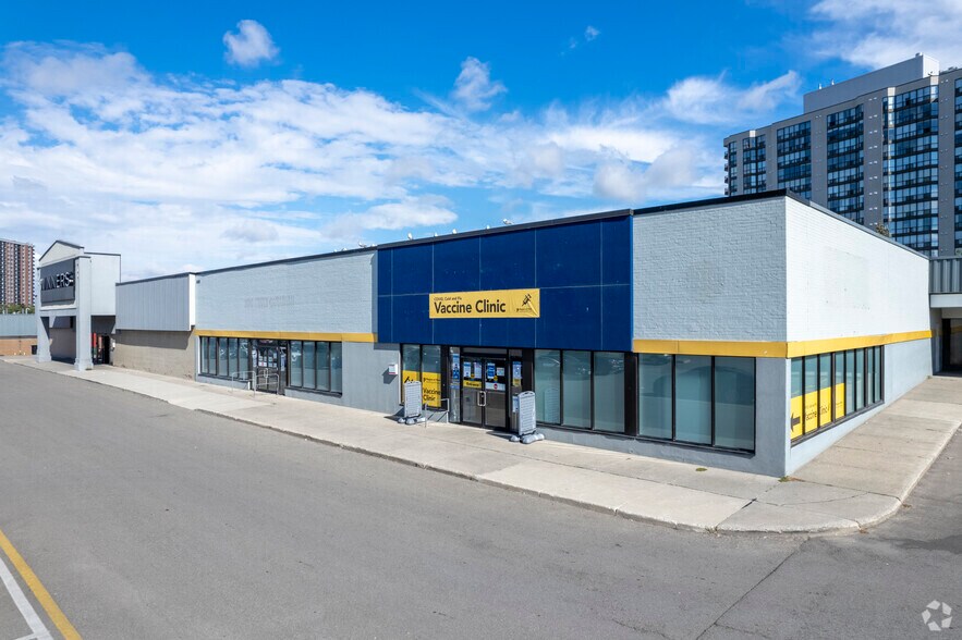 Primary Photo Of 4141 Dixie Rd, Mississauga Storefront For Lease