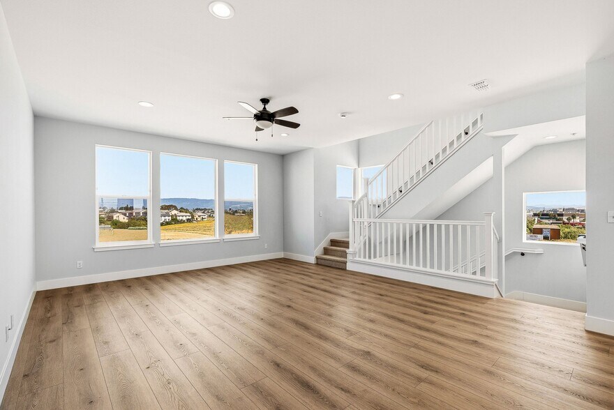 More Photos Of 141 Skyline Vista Way, Watsonville Specialty For Sale