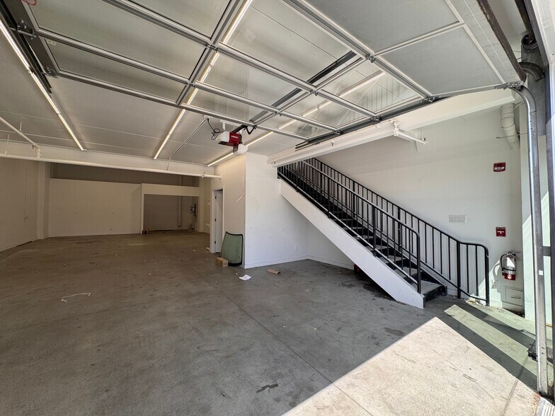More Photos Of 13880 Wireless Way, Richmond Warehouse For Sale