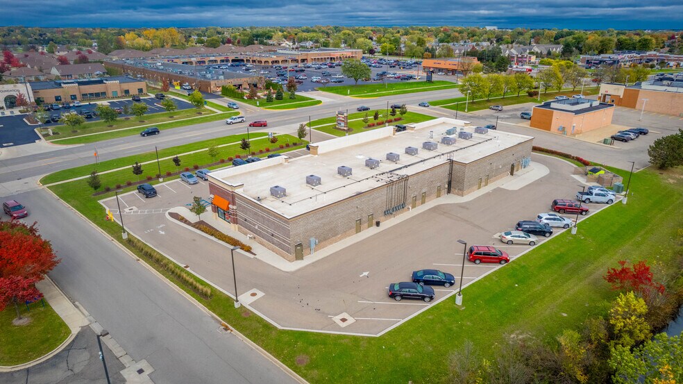 More Photos Of 3522-3594 15 Mile Rd, Sterling Heights Unknown For Lease