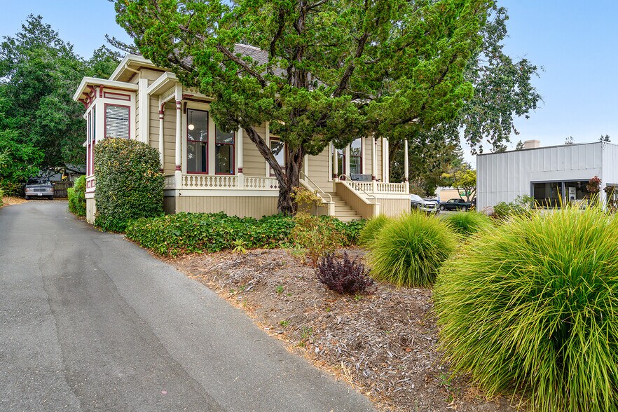 More Photos Of 318 S Main St, Sebastopol Office For Sale
