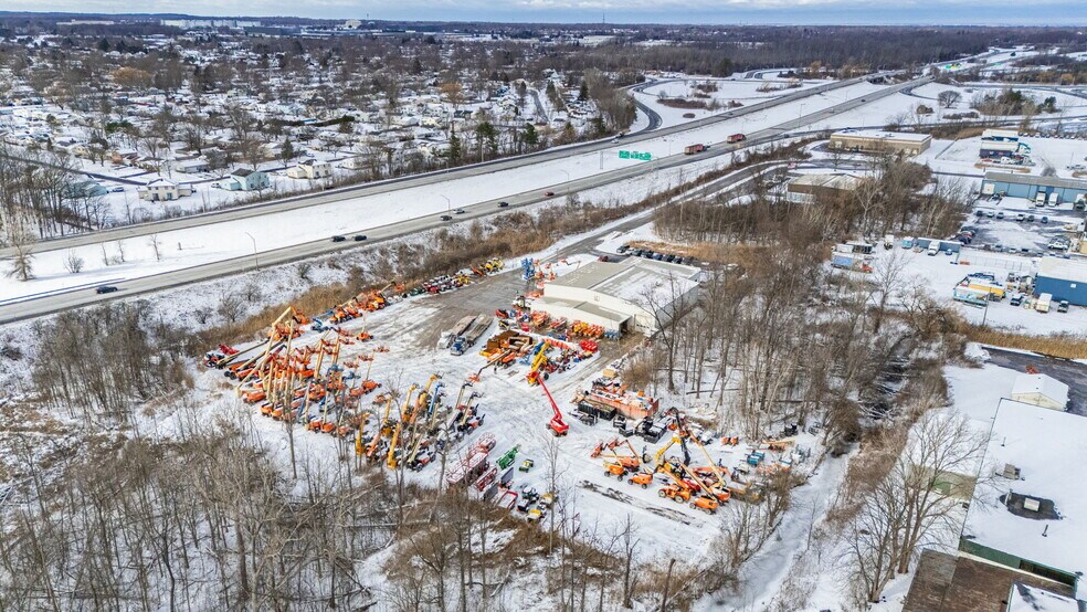 More Photos Of 63 Pixley Industrial Pky, Rochester Warehouse For Lease