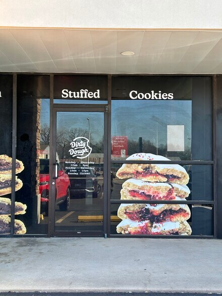 More Photos Of 1600 S 4th St, Chickasha Unknown For Lease