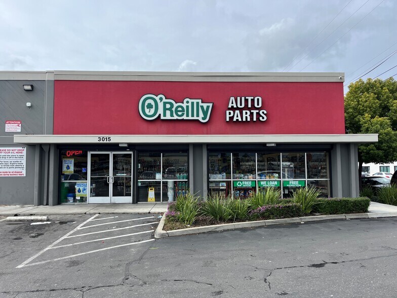 Primary Photo Of 3015-3021 Monterey Rd, San Jose Showroom For Sale