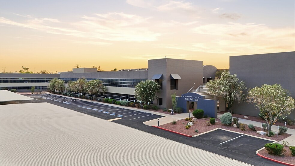 More Photos Of 930 N Finance Center Dr, Tucson Unknown For Lease