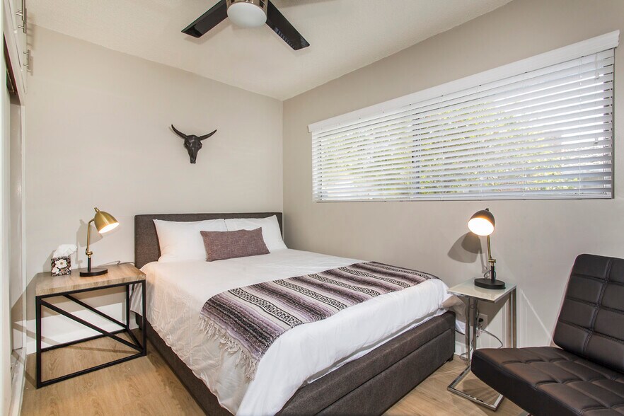 More Photos Of 12128 Ramona Ave, Hawthorne Apartments For Sale