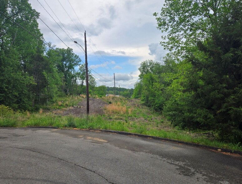 More Photos Of PORTSMOUTH AVE, Bristol Land For Sale