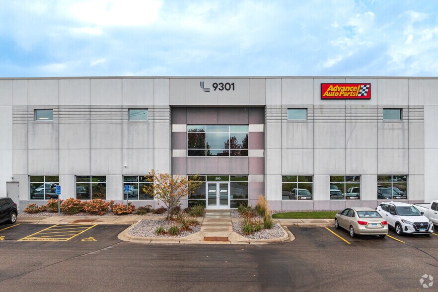 More Photos Of 9301 Winnetka Ave N, Brooklyn Park Warehouse For Lease