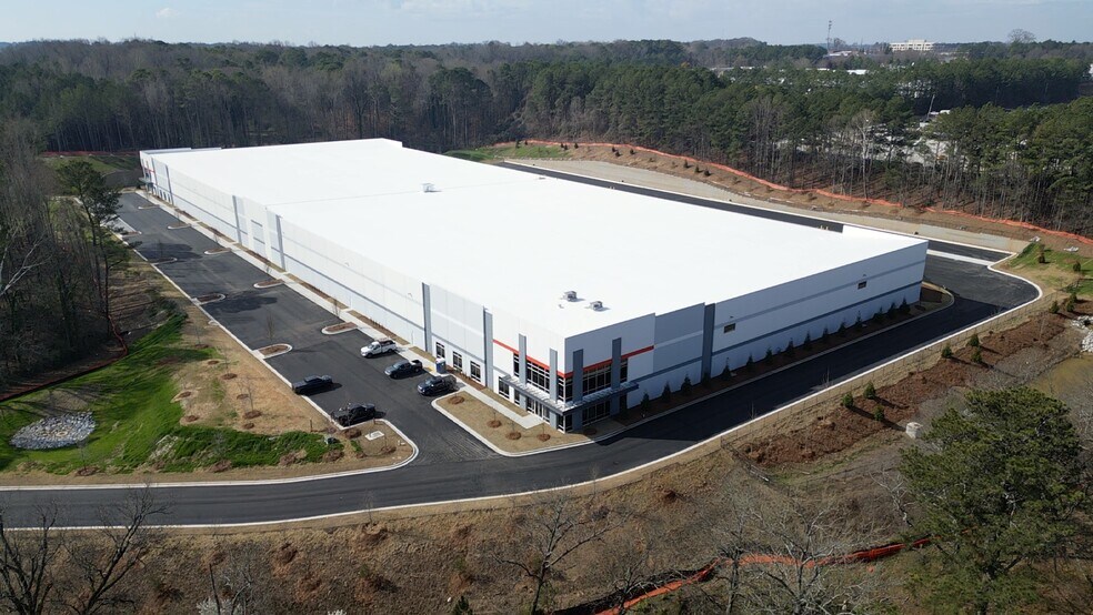 More Photos Of 3945 Gilbert Rd, Atlanta Distribution For Lease