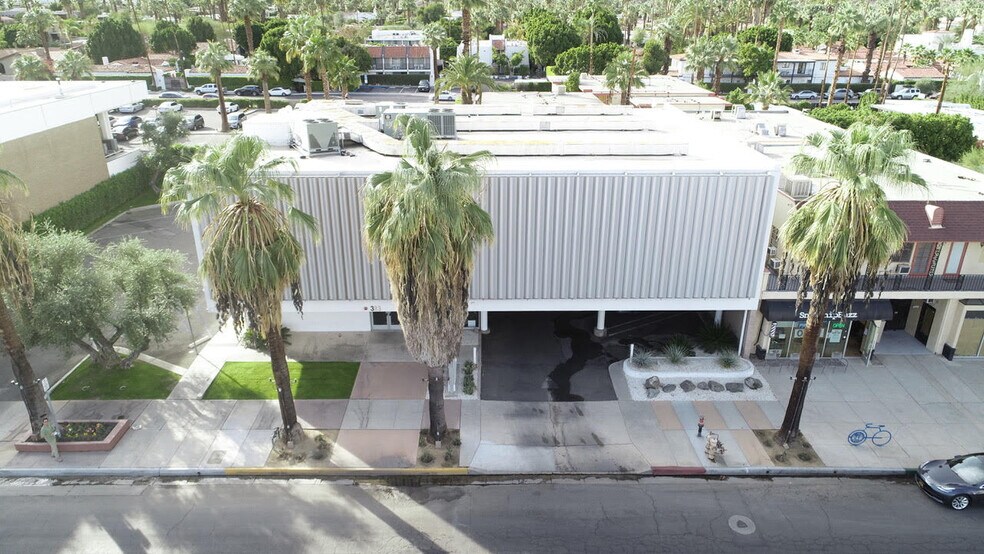 More Photos Of 383 S Palm Canyon Dr, Palm Springs Storefront Retail Office For Lease