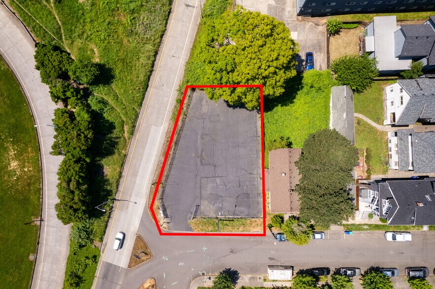 More Photos Of 0000 S Water Ave, Portland Land For Lease