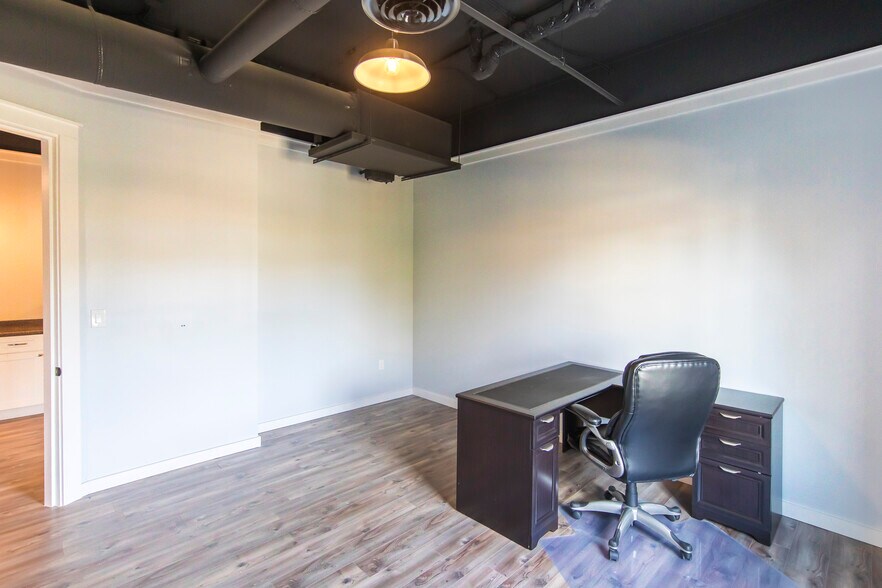More Photos Of 2050 W County Hwy 30A, Santa Rosa Beach Apartments For Sale