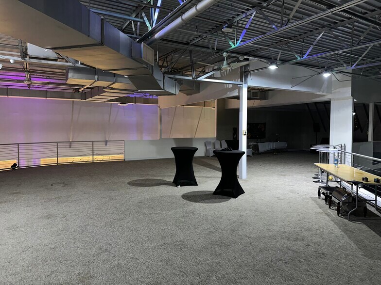 More Photos Of 6401-6445 Raleigh St, Orlando Freestanding For Lease